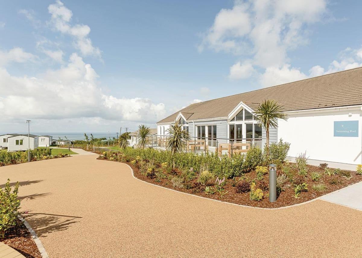 Sandymouth Holiday Resort Morwenstow Exterior photo